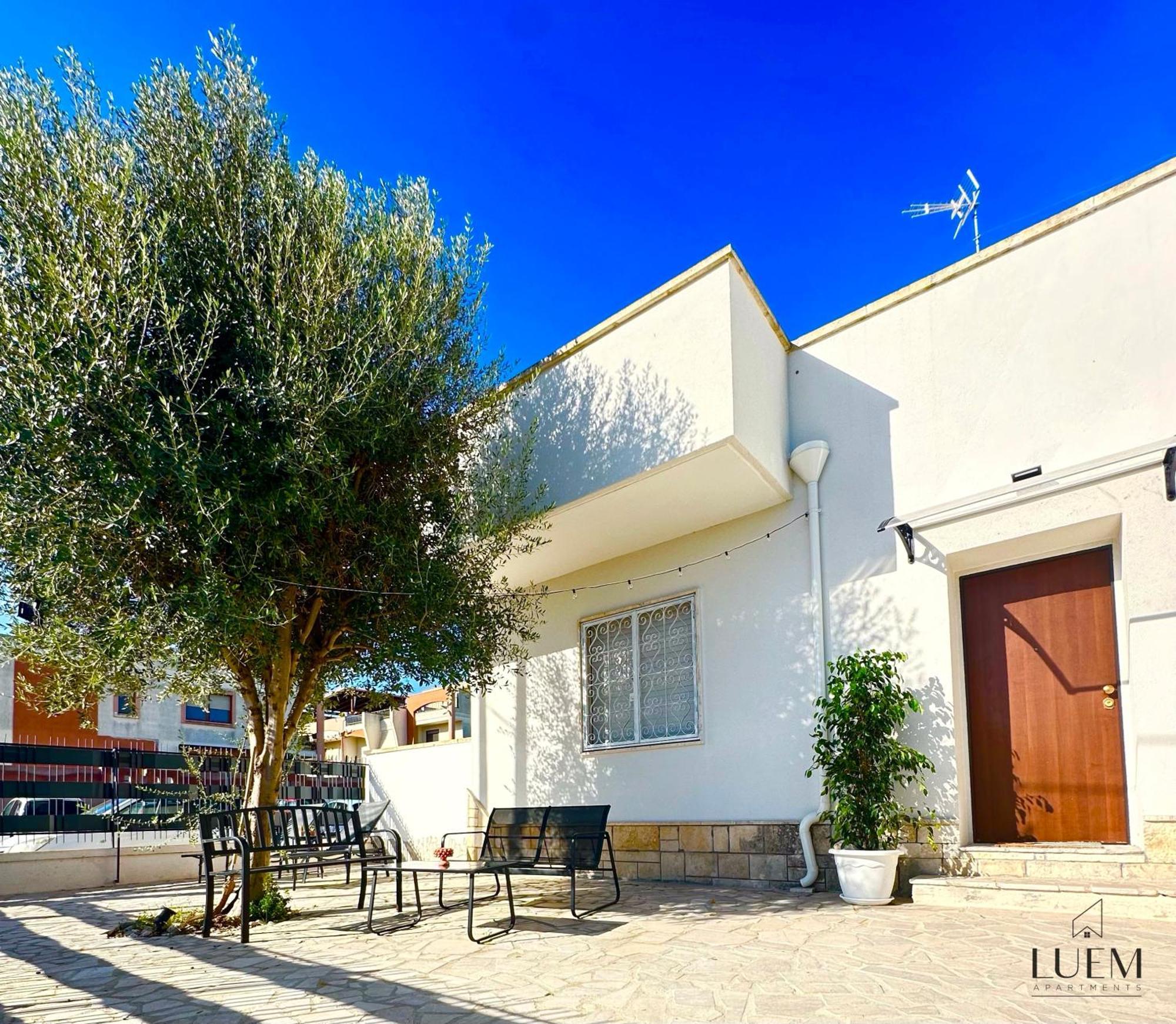 Luem Apartments Lecce Zewnętrze zdjęcie
